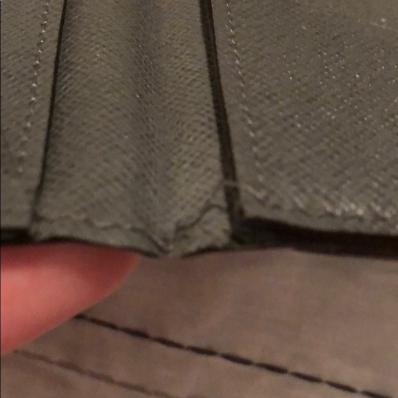 Louis Vuitton Wallet - Picture 4 of 7